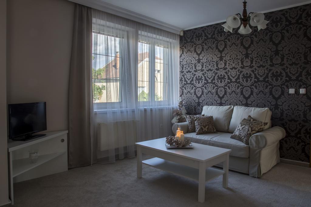 Villa Grande - Apartmany Olomouc Buitenkant foto