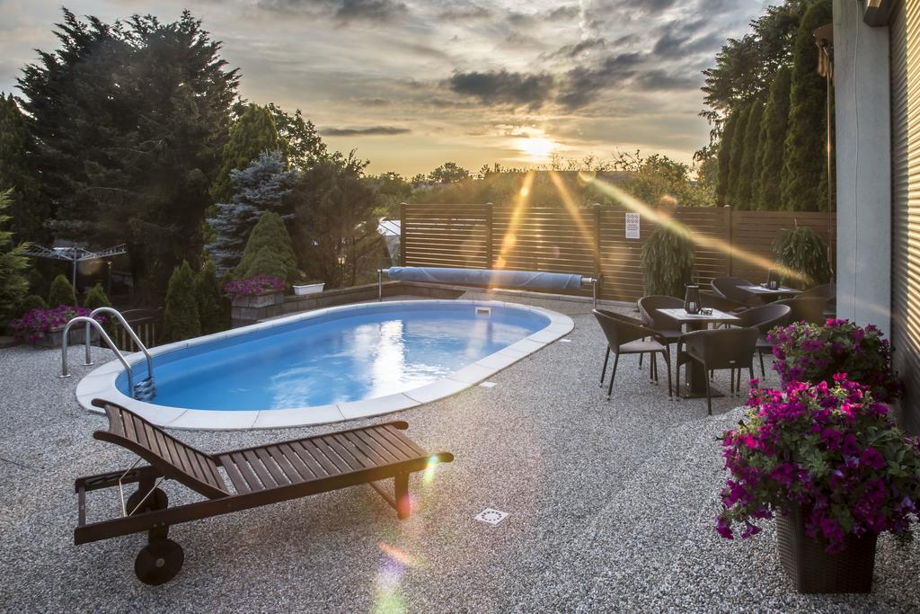 Villa Grande - Apartmany Olomouc Buitenkant foto