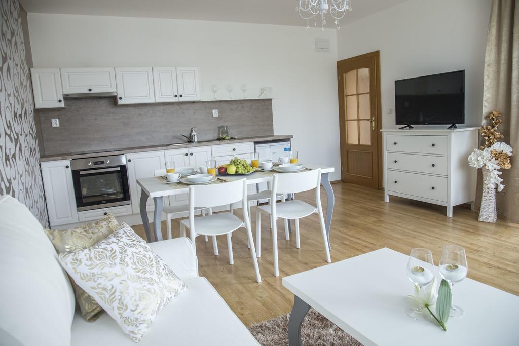 Villa Grande - Apartmany Olomouc Buitenkant foto