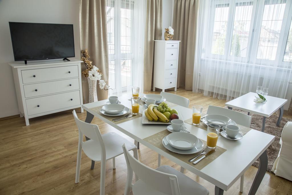 Villa Grande - Apartmany Olomouc Buitenkant foto
