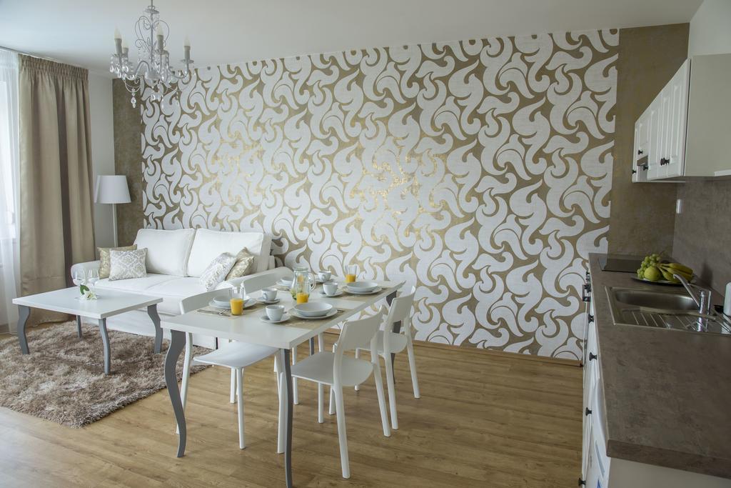 Villa Grande - Apartmany Olomouc Buitenkant foto